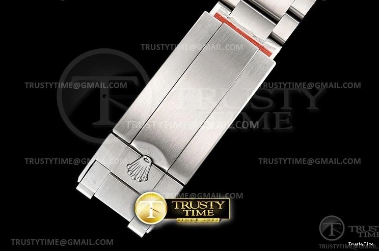 1114 ROLSD097A – Deep Sea Dweller Packable 1017